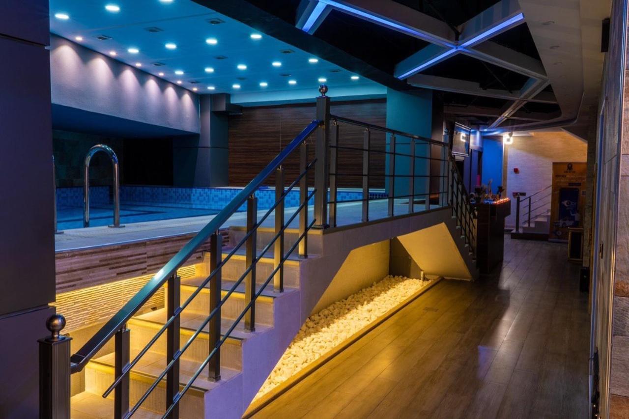 Gratus Hotel Эрбиль Экстерьер фото